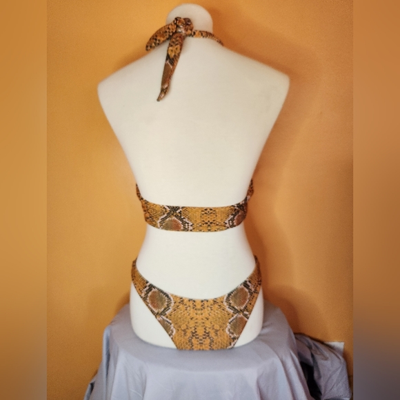 Snakeskin Print Cross Halter Bikini Size S - Picture 5 of 7
